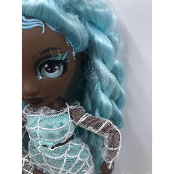 Rainbow High Costume Ball Robin Sterling Special Edition 2022 - Picture 4 of 7